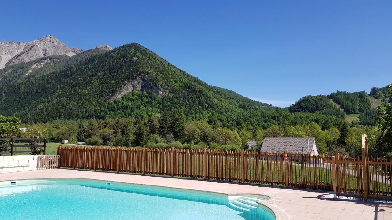 Camping Les Auches Ancelle Ngoại thất bức ảnh